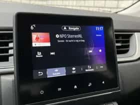 Renault Captur (2022) thumbnail 38