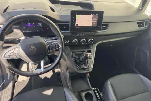 Renault Kangoo (2024) thumbnail 3