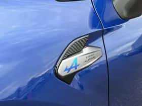 Renault Captur (2024) thumbnail 31