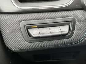Renault Captur (2024) thumbnail 39