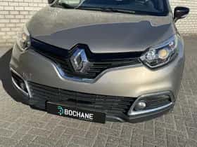 Renault Captur (2015) thumbnail 15