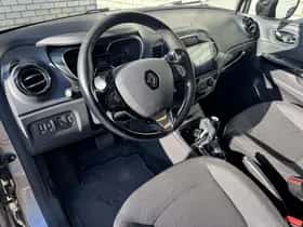 Renault Captur (2015) thumbnail 20