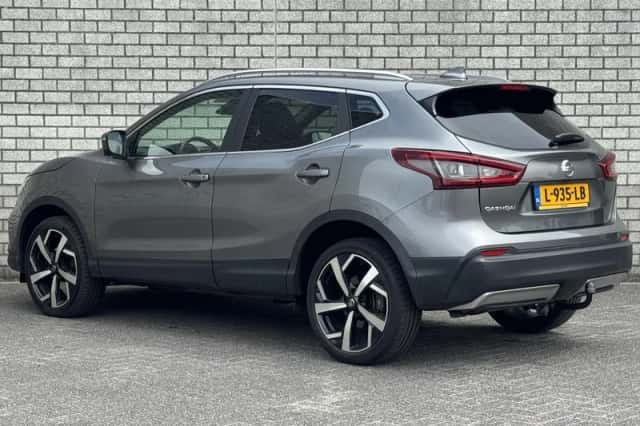 Nissan Qashqai (2021) thumbnail 6