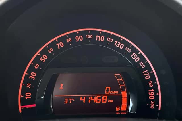 Renault Twingo (2022) thumbnail 4