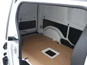Renault Kangoo (2025) thumbnail 8