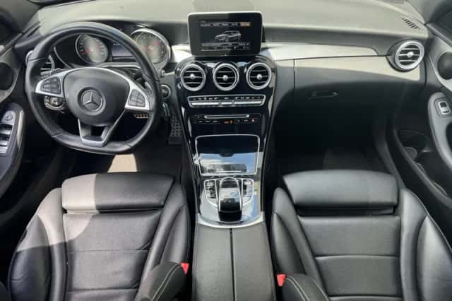 Mercedes-Benz C-Klasse (2016) thumbnail 3