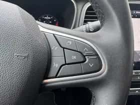 Renault Mégane (2023) thumbnail 32