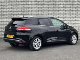 Renault Clio (2018) thumbnail 2
