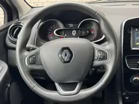 Renault Clio (2018) thumbnail 18