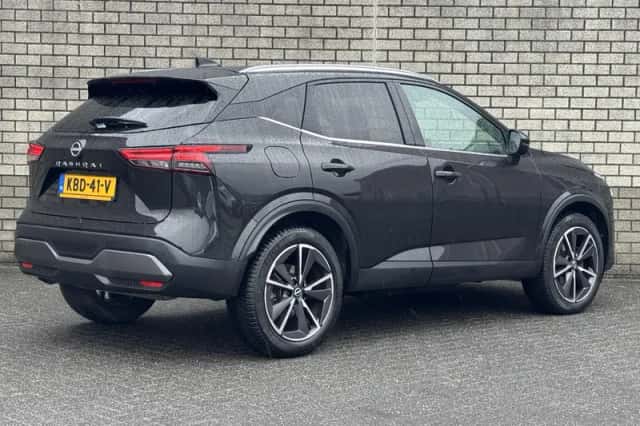 Nissan Qashqai (2022) thumbnail 2