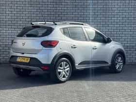 Dacia Sandero Stepway (2022) thumbnail 2