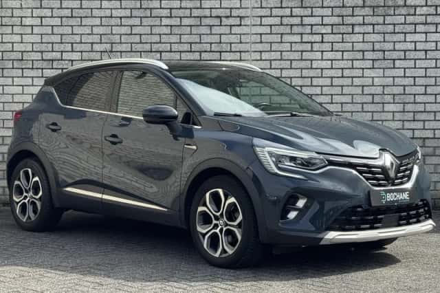 Renault Captur (2022) thumbnail 5