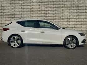 SEAT Leon (2022) thumbnail 17