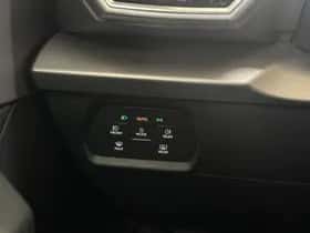 SEAT Leon (2022) thumbnail 20
