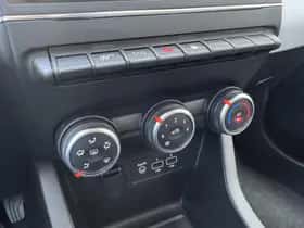 Renault Clio (2023) thumbnail 15