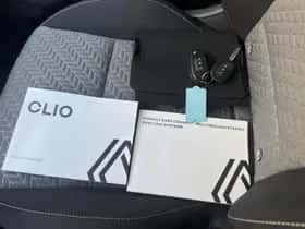 Renault Clio (2023) thumbnail 18