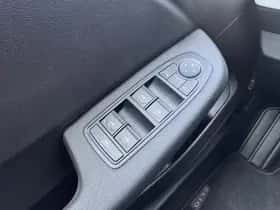 Renault Clio (2023) thumbnail 23