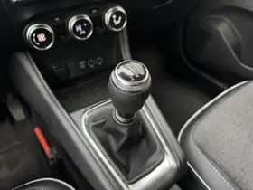 Renault Captur (2020) thumbnail 27