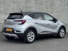 Renault Captur (2020) thumbnail 2