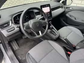 Renault Clio (2024) thumbnail 29