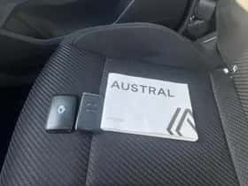 Renault Austral (2023) thumbnail 15
