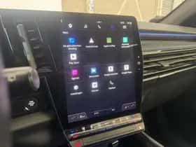 Renault Austral (2023) thumbnail 30