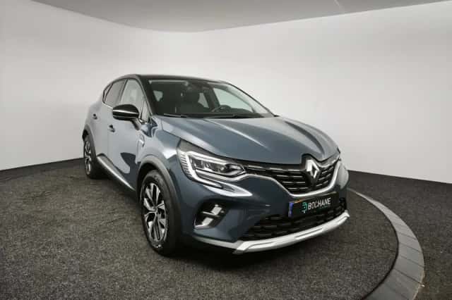 Renault Captur (2023) thumbnail 5