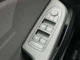 Renault Clio (2024) thumbnail 19