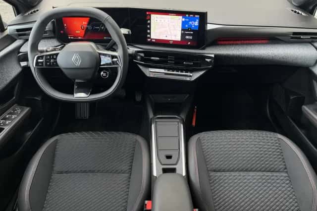 Renault Clio (2026) thumbnail 3