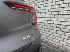Renault Captur (2022) thumbnail 18