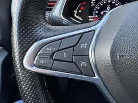 Renault Captur (2022) thumbnail 21