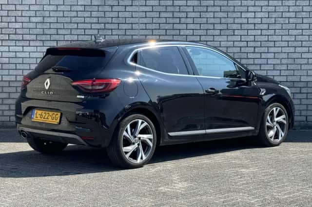 Renault Clio (2021) thumbnail 2