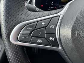 Renault Clio (2024) thumbnail 23
