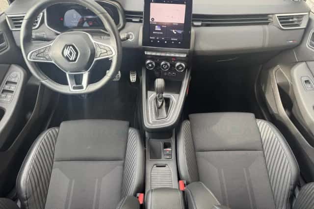 Renault Clio (2024) thumbnail 3