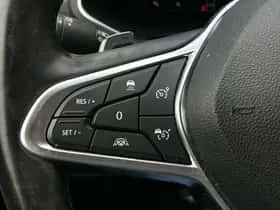 Renault Captur (2020) thumbnail 21
