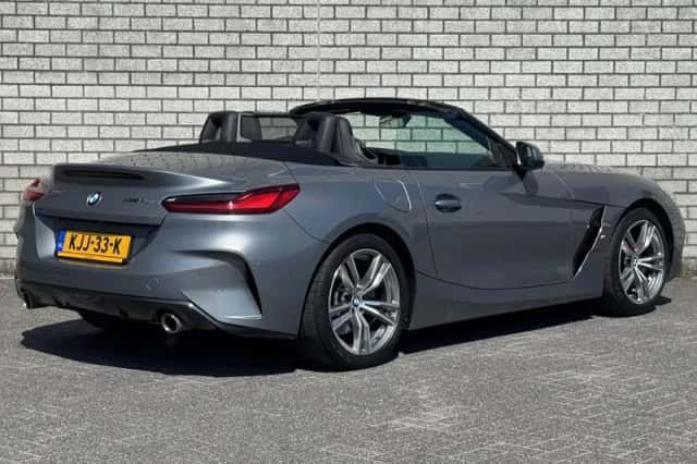 BMW Z4 (2024) thumbnail 3