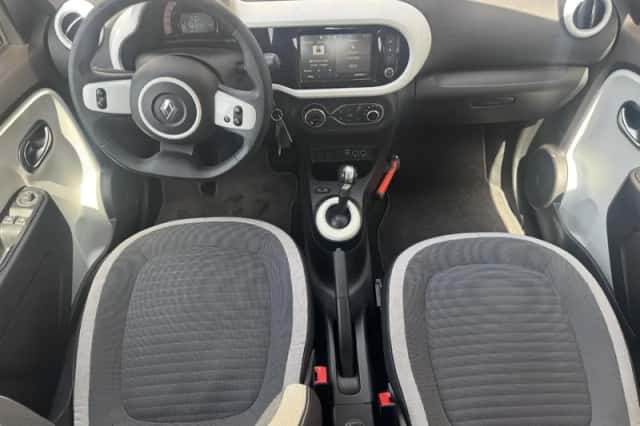 Renault Twingo (2022) thumbnail 3