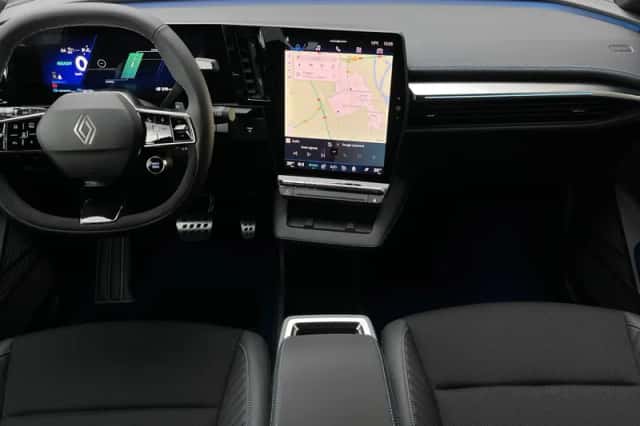 Renault Mégane E-Tech (2026) thumbnail 3