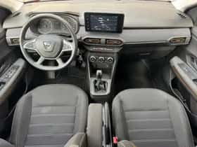 Dacia Sandero Stepway (2022) thumbnail 3