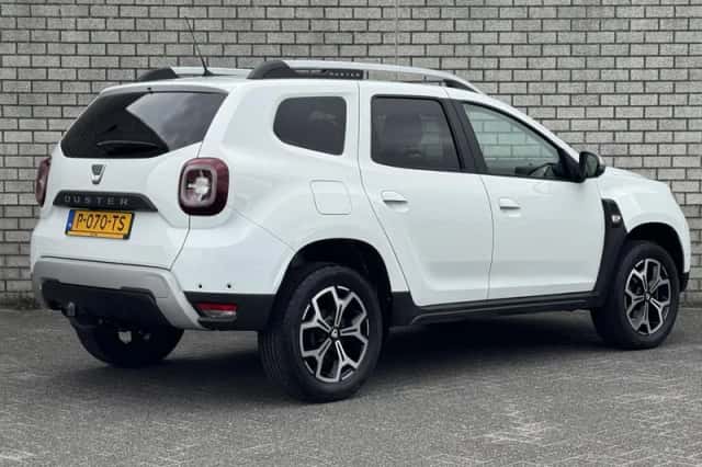 Dacia Duster (2019) thumbnail 2