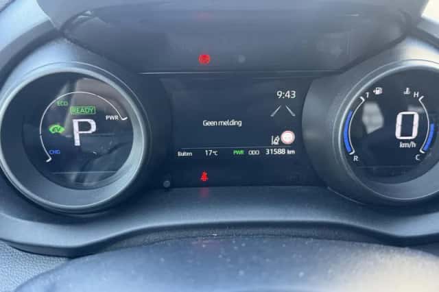 Toyota Yaris (2023) thumbnail 4