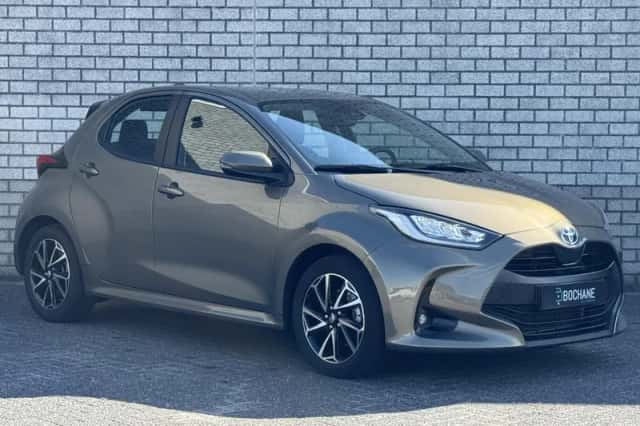 Toyota Yaris (2023) thumbnail 5