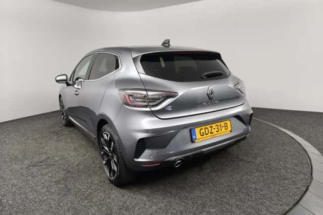 Renault Clio (2024) thumbnail 6
