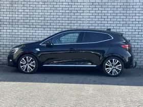Renault Clio (2022) thumbnail 28