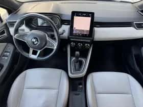 Renault Clio (2022) thumbnail 4