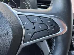 Renault Clio (2022) thumbnail 36