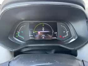 Renault Clio (2022) thumbnail 5