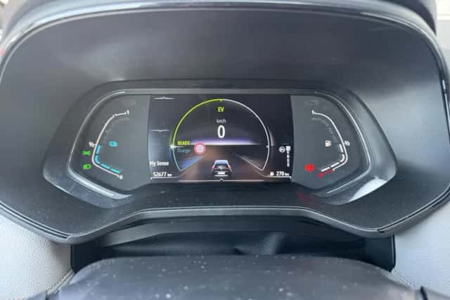 Renault Clio (2022) thumbnail 5