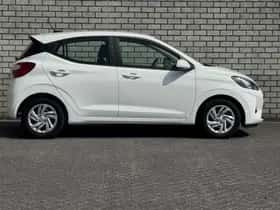 Hyundai i10 (2023) thumbnail 19