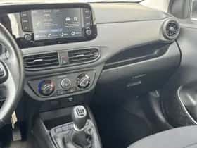 Hyundai i10 (2023) thumbnail 10